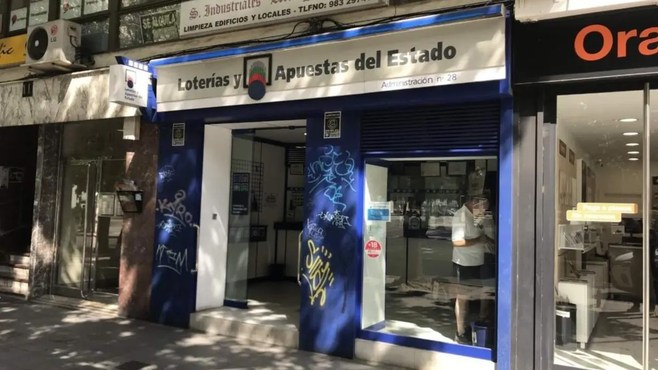 Administracion de loteria calle Ciguena Pajarillos premio El Millon