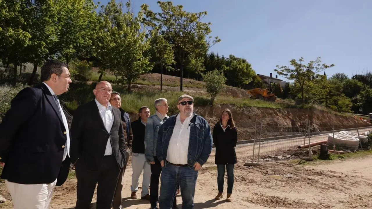 Obras nuevo itinerario peatonal accesible Parque del Mediodia ladera sur Parquesol Ayuntamiento Valladolid