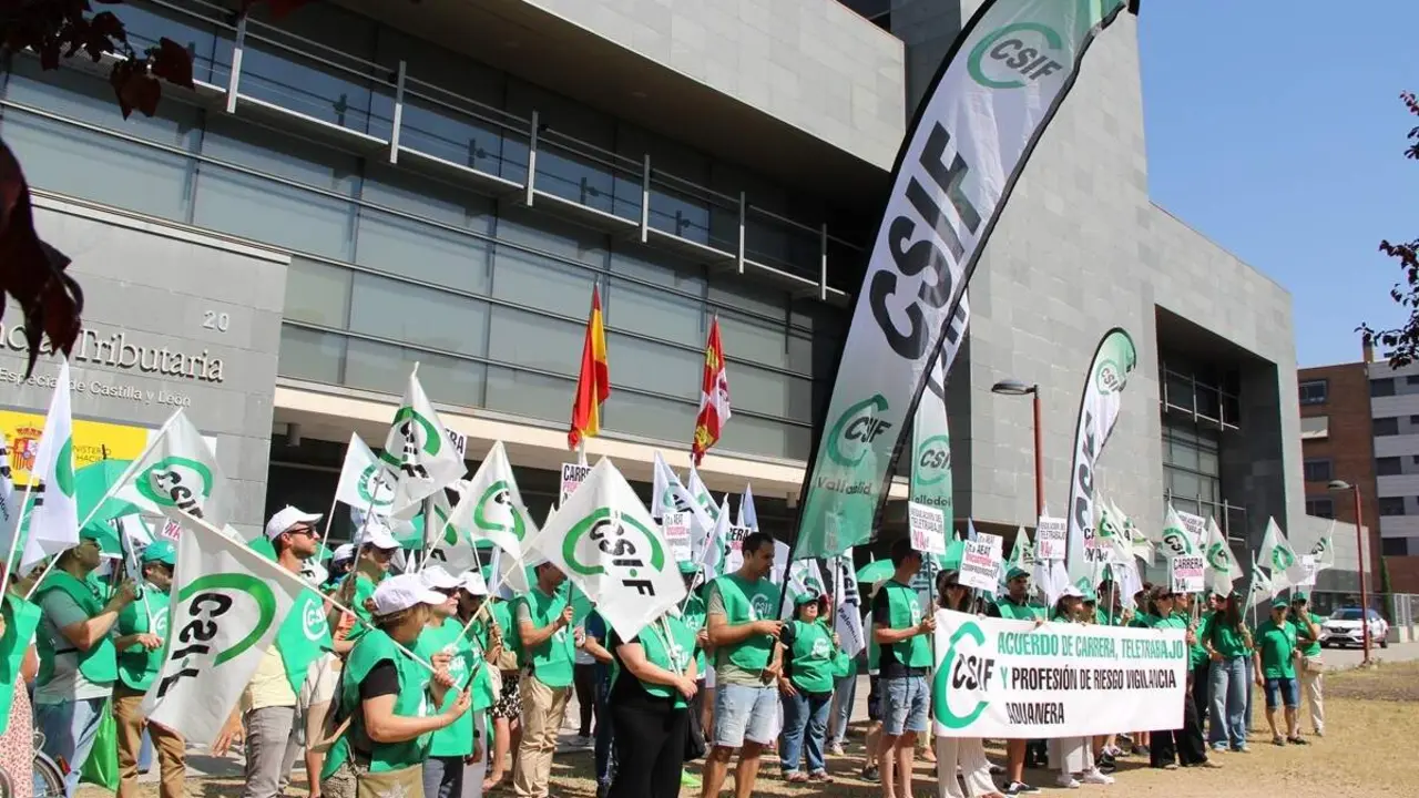 Movilizacion plantilla Agencia Tributaria Valladolid falta avances CSIF