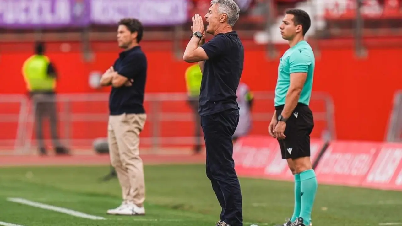 Fran Escriba ultimo partido Real Valladolid valoracion temporada derrota Almeria