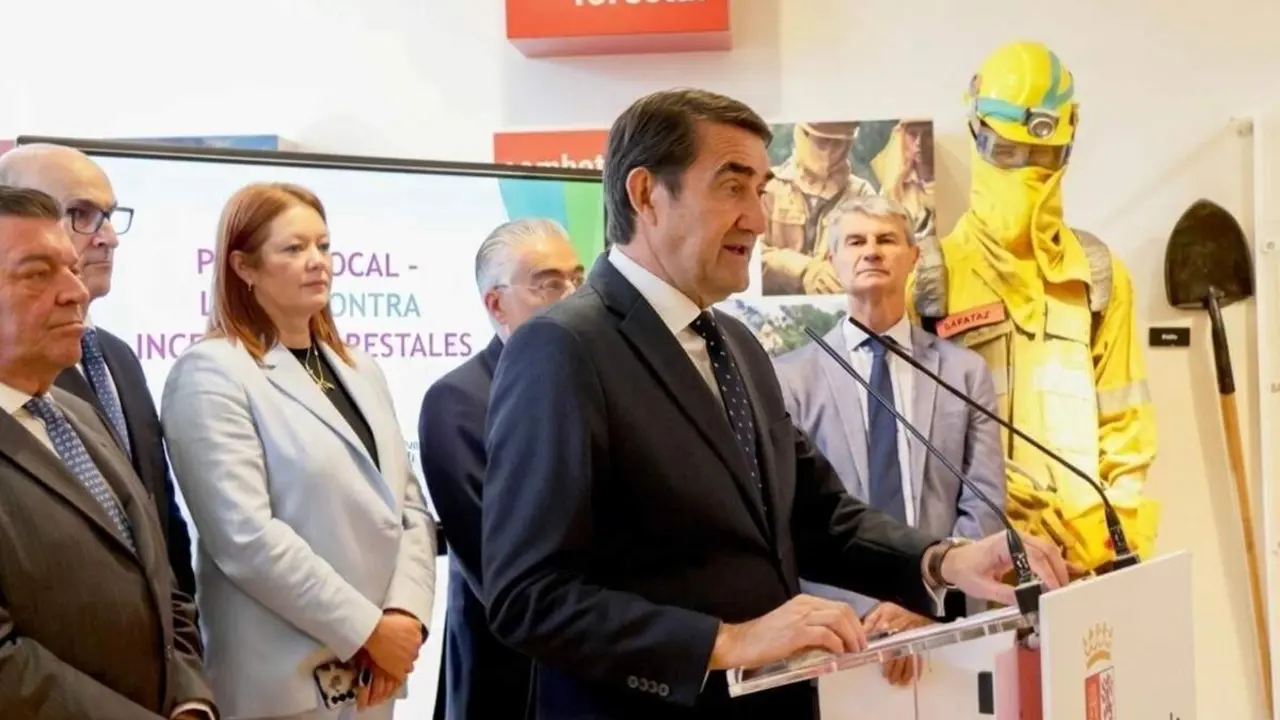 Presentacion campana extincion de incendios epoca peligro alto Castilla y Leon 2026