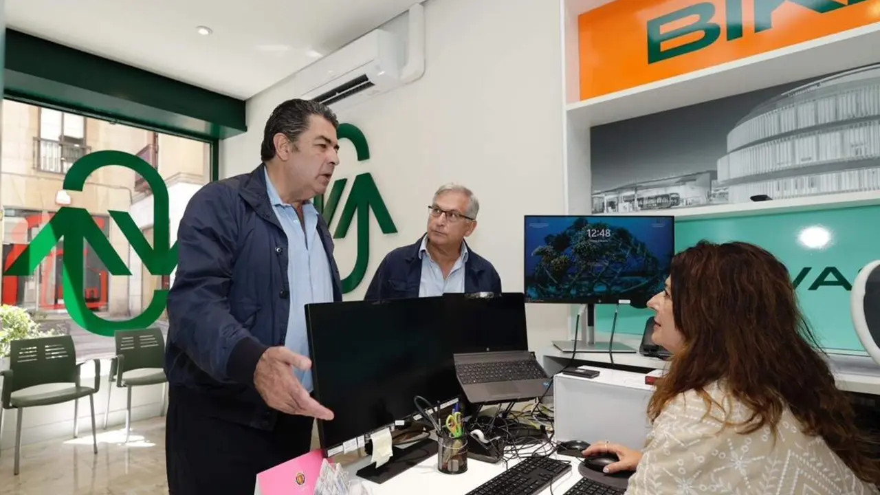 Nueva oficina atencion ciudadania Auvasa calle Pasion Ayuntamiento Valladolid