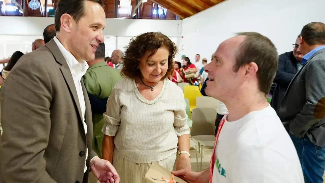 Encuentro Red Rural Integrada Servicios Personas Discapacidad Conrado Iscar Diputacion Valladolid