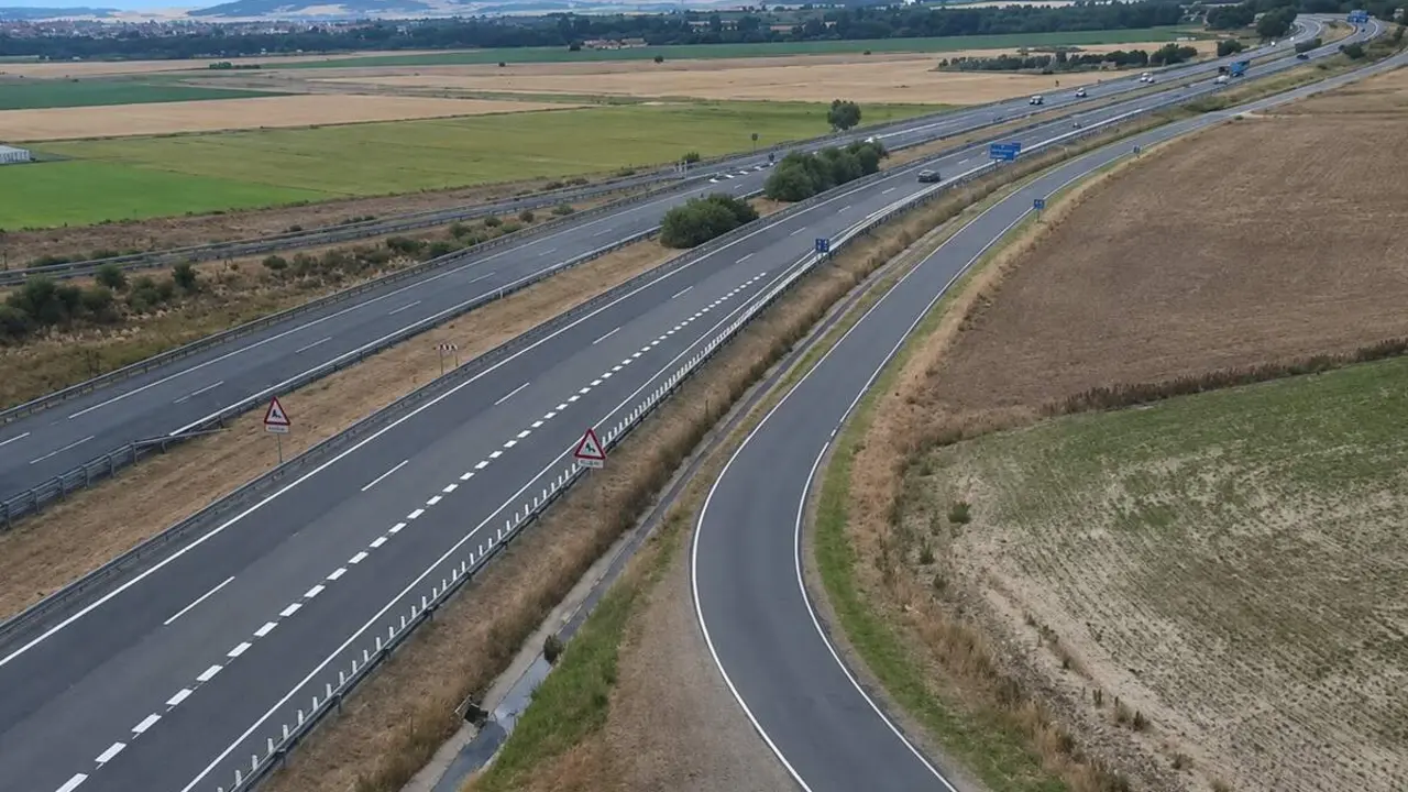 Autovia A-6 Tordesillas provincia Valladolid trafico y movilidad