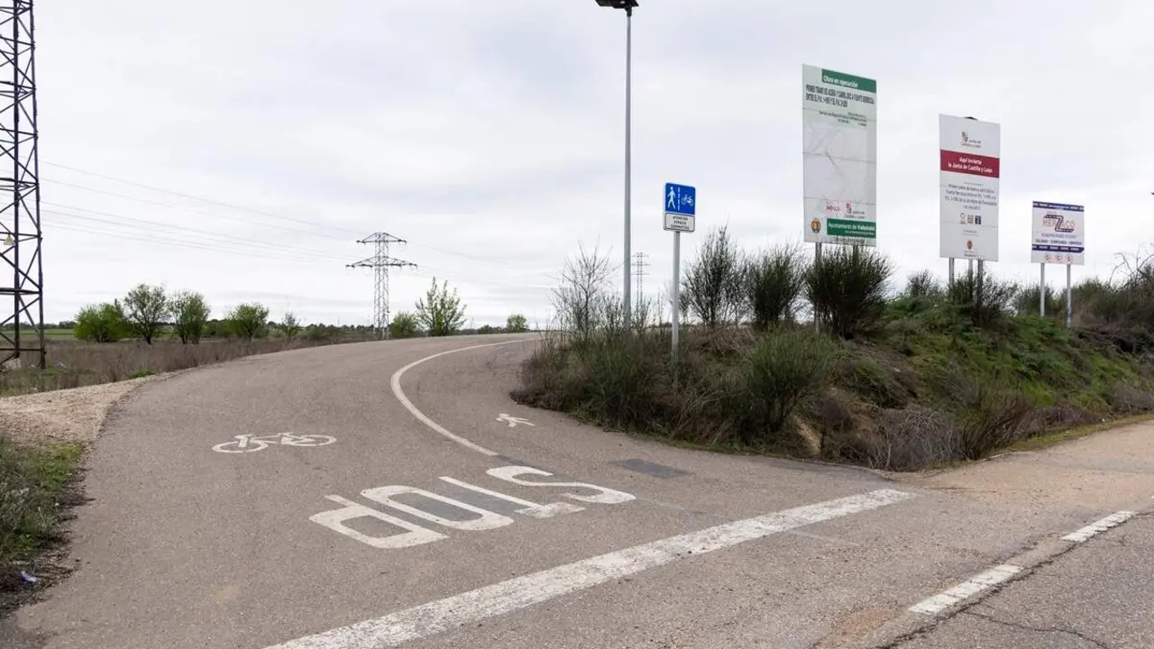 Obras carril bici carretera Fuensaldana paralizacion obras Ayuntamiento Valladolid