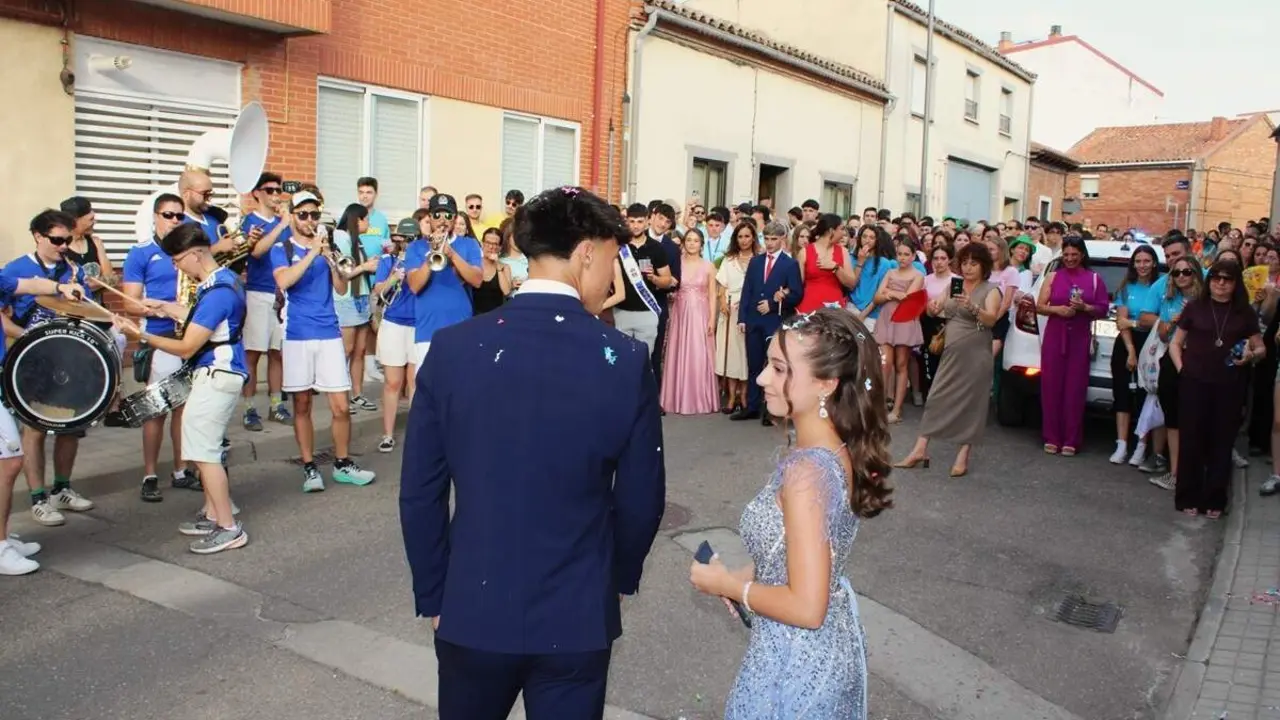 Pasacalles y pregon de las Fiestas de San Juan Santovenia de Pisuerga 2026 (7)