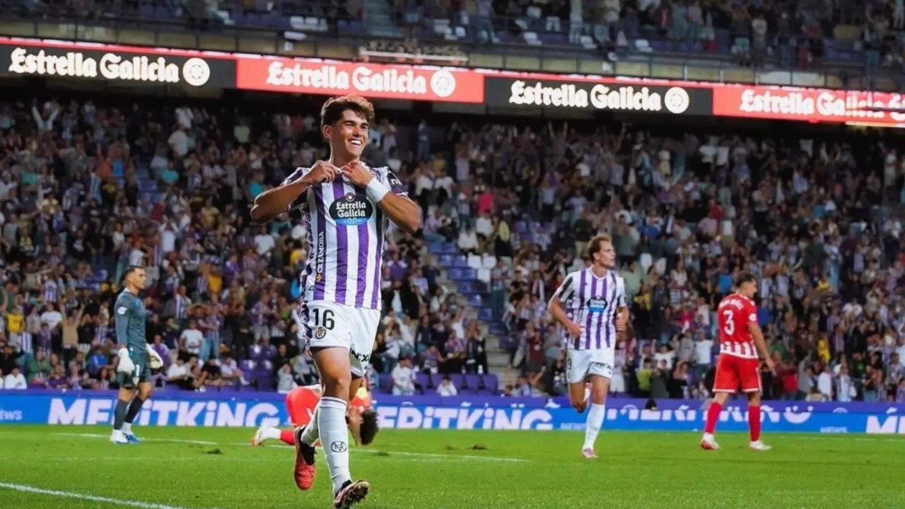 Despedida Mario Maroto jugador Real Valladolid celebracion gol ante Almeria Liga