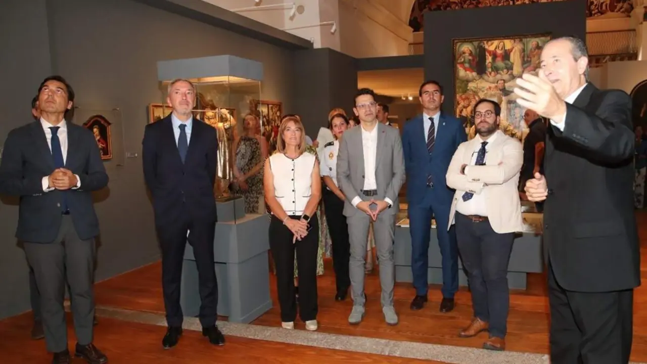 Reapertura Museo de las Ferias de Medina del Campo visita autoridades locales y autonomicas