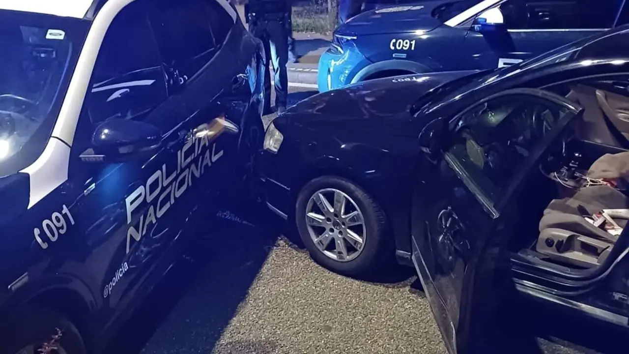 Persecucion coche dos mujeres caos circulatorio Valladolid sentido contrario fuga N-122 sucesos