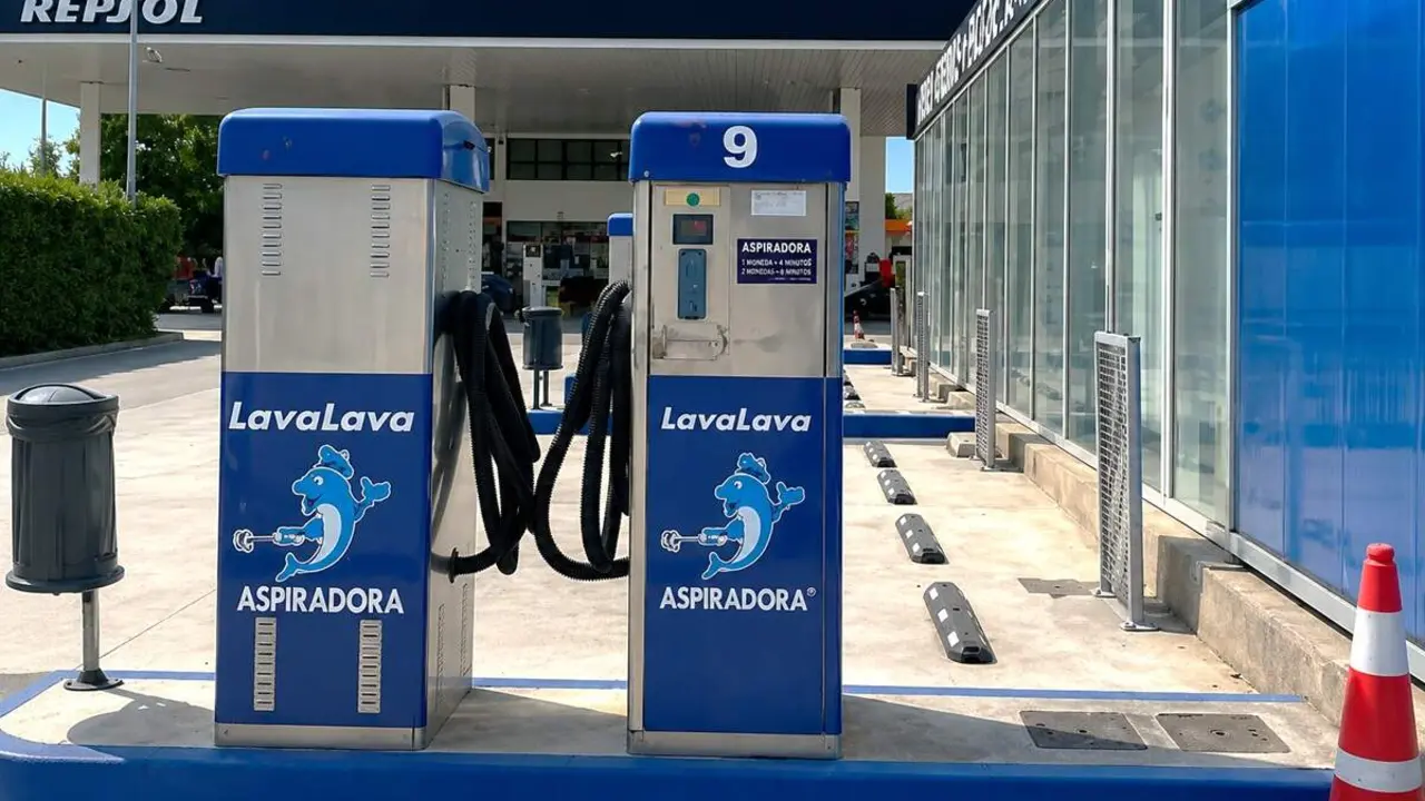 Estacion servicio lavaderos vehiculos aspiradores robos Valladolid empresa LavaLava