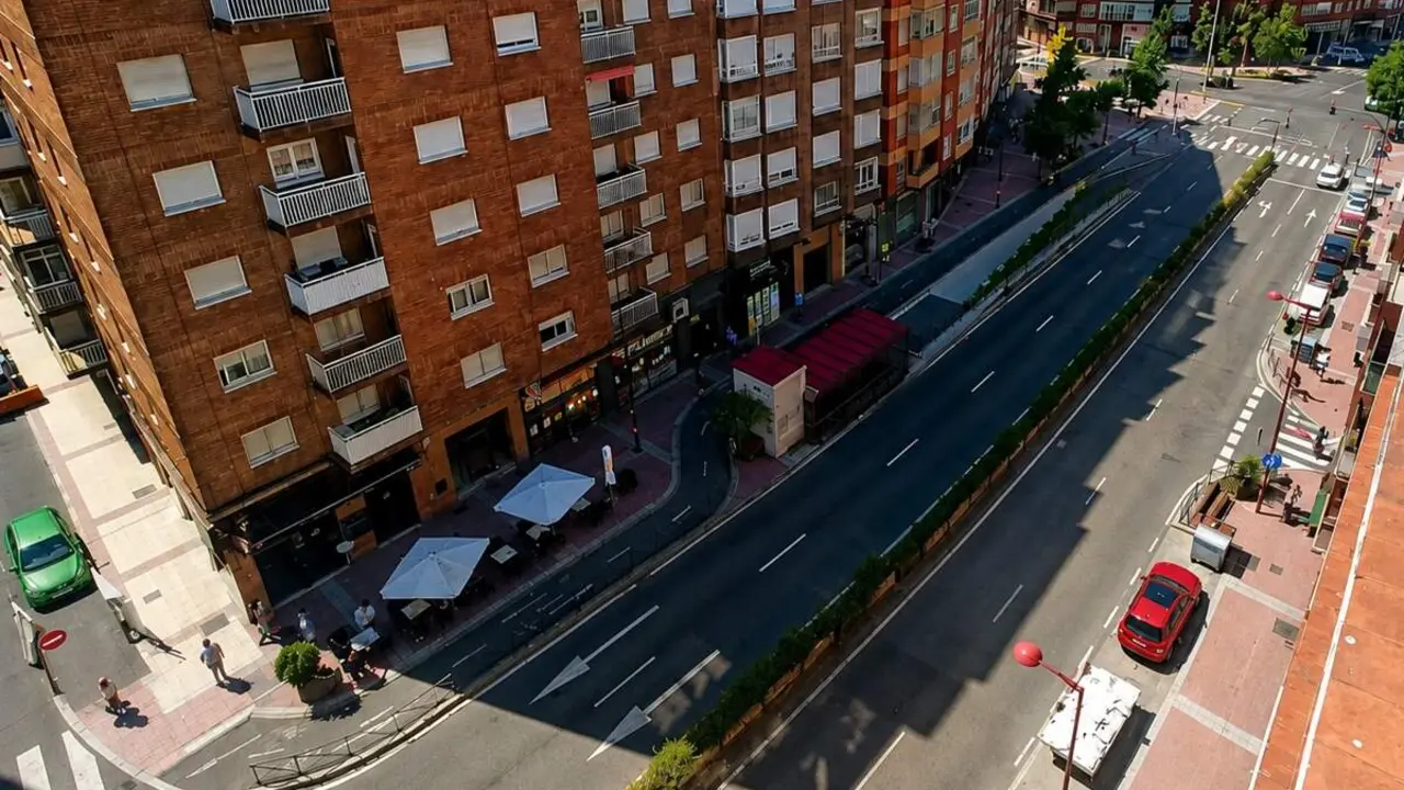 Avenida Palencia zona La Rondilla Santa Clara viviendas pisos ciudad Valladolid