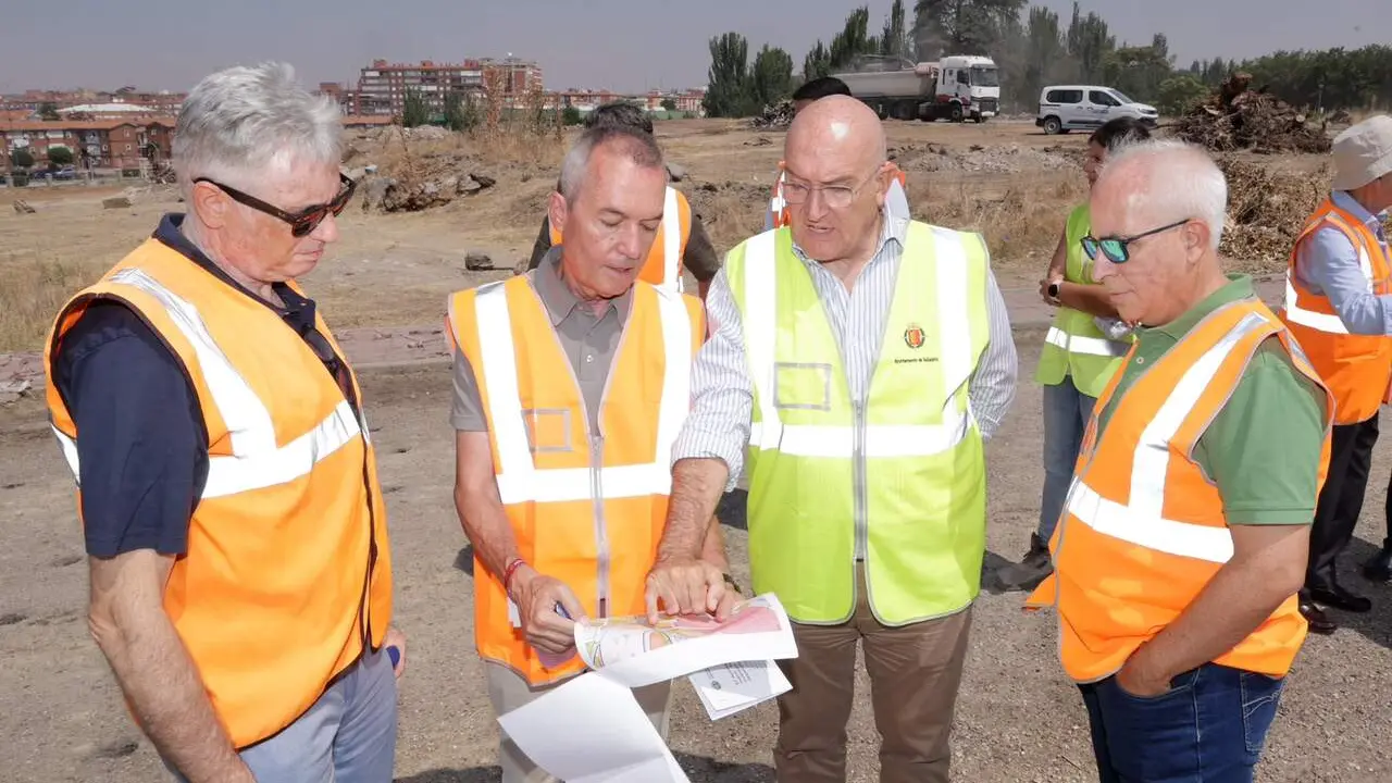 Urbanizacion futuro barrio Hospital-Zambrana visita obras Jesus Julio Carnero Ayuntamiento Valladolid