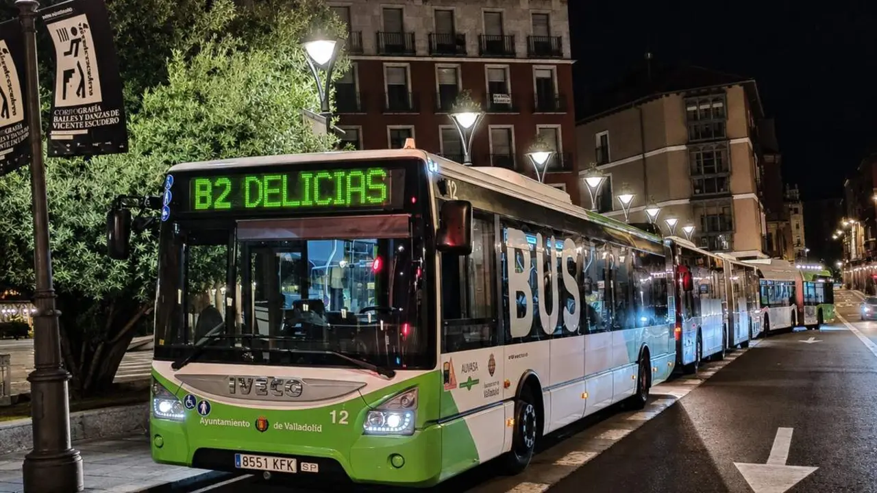 Parada lineas Buho autobus Auvasa Fuente Dorada centro Valladolid