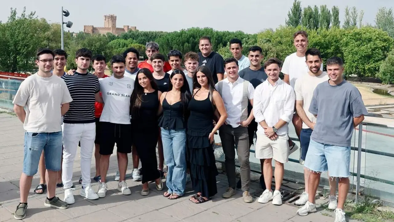Integrantes Copelin Asociacion Penas Medina del Campo pregoneros Fiestas San Antolin 2026