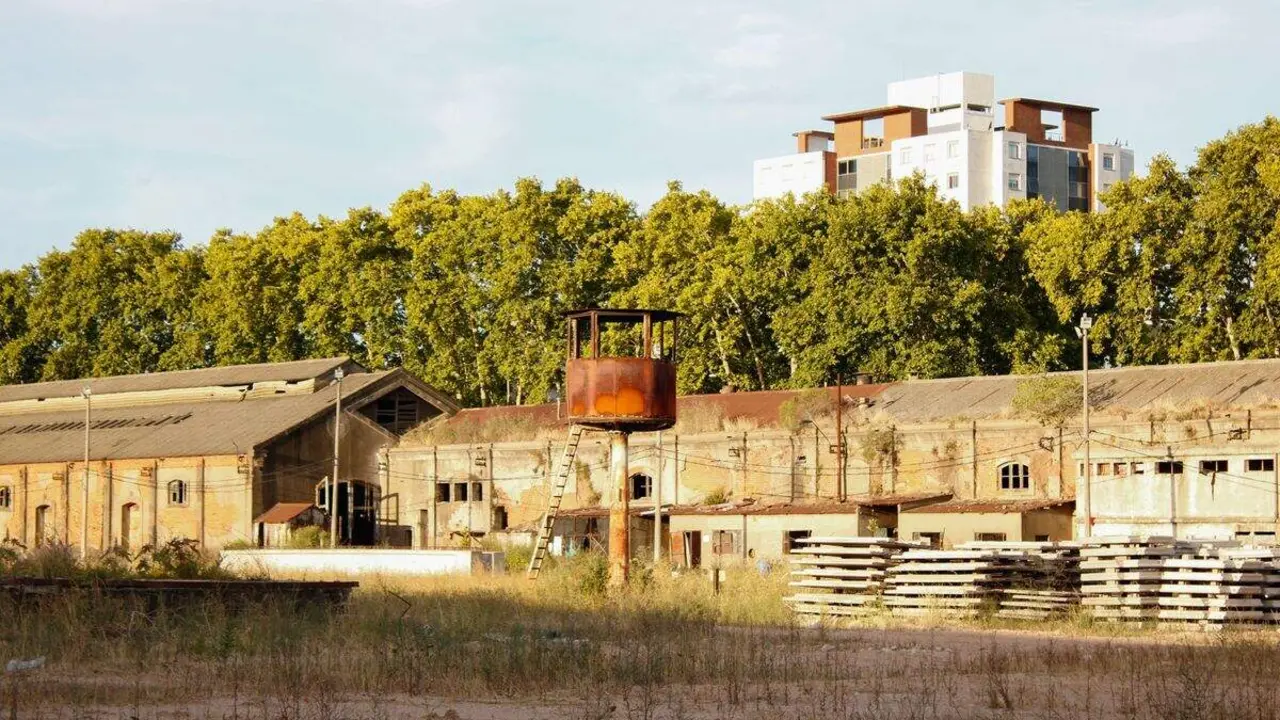 Fabrica abandonada ciudad patrimonio industrial