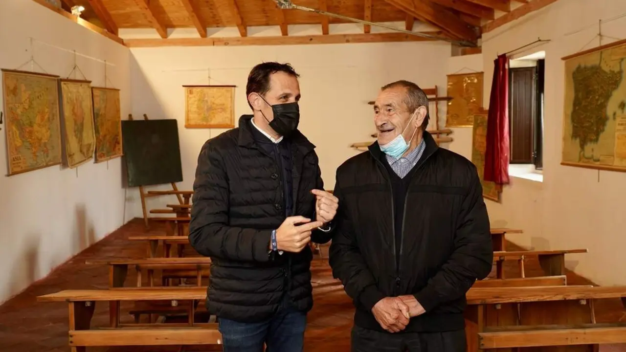 Presidente Diputacion Valladolid Conrado Iscar alcalde de Roturas Lucas Aguado fallecimiento
