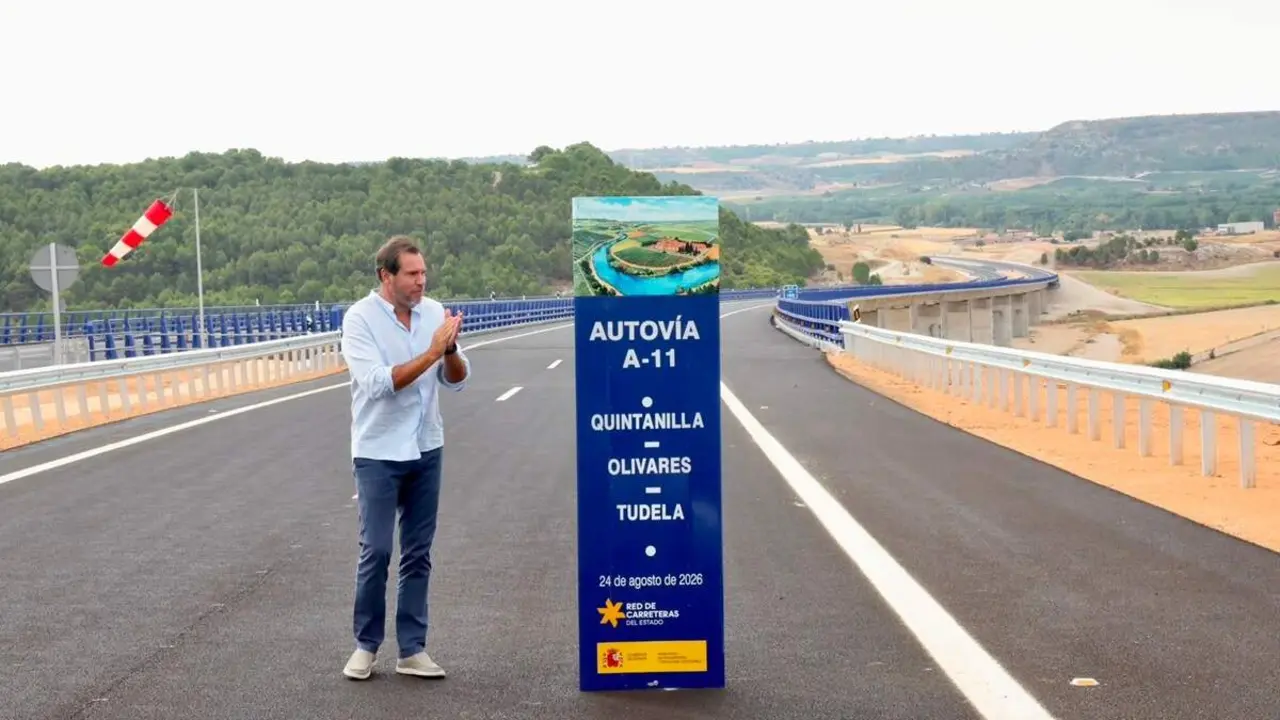 Puesta en marcha 31 kilometros A-11 Valbuena y Tudela de Duero ministro Oscar Puente