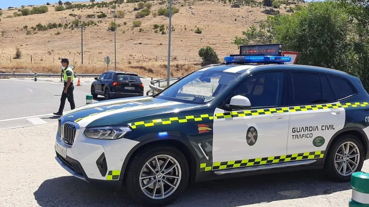 Control dispositivo trafico Guardia Civil carreteras provincia Valladolid