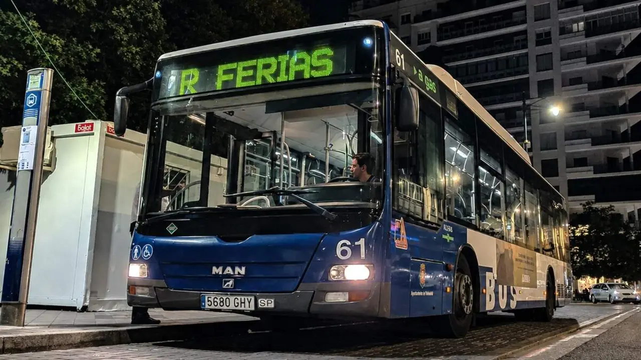 Bus Auvasa Linea especial Ferias Fiestas Valladolid parada Poniente