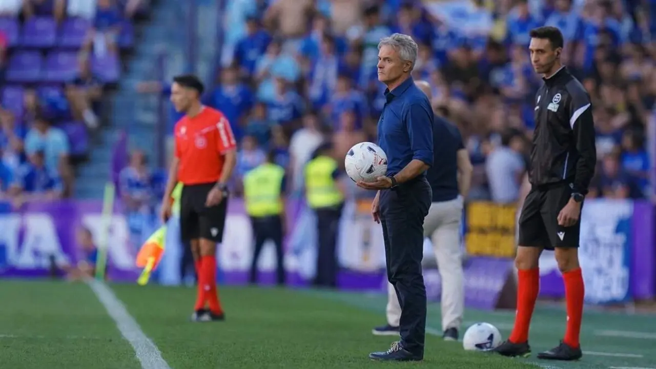 Fran Escriba analisis dura derrota ante Oviedo Jose Zorrilla Real Valladolid