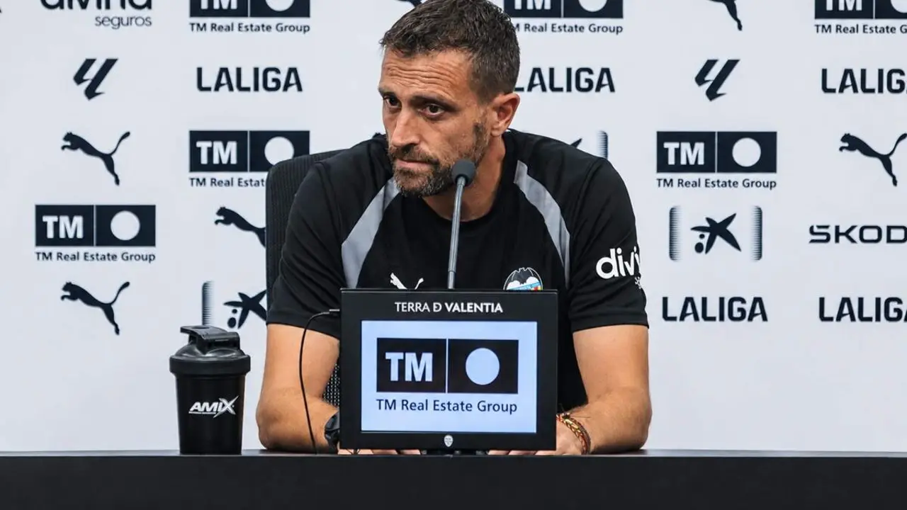 Oscar Sanchez exjugador Real Valladolid nombrado entrenador interino Valencia