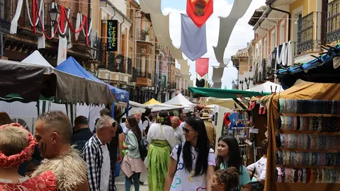 Inauguración del Mercado Comarcal y Feria Agroalimentaria de Villalón de Campos (13/14) | Valladolid Plural