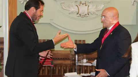 Proclamación de Jesús Julio Carnero como alcalde de Valladolid (10/18) | Valladolid Plural