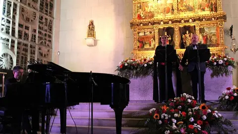 Actuaciones musicales de la XXX Trovada de Habaneras de Mayorga (04/16) | Valladolid Plural