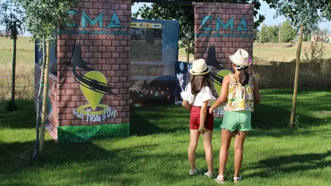 Inauguración de la ruta 'El Gran Viaje de Avu' en Fresno el Viejo (03/17 ) | Valladolid Plural