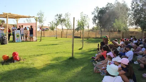 Inauguración de la ruta 'El Gran Viaje de Avu' en Fresno el Viejo (06/17 ) | Valladolid Plural