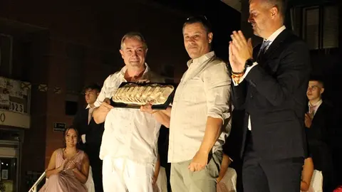 Desfile de peñas y pregón de las Fiestas de Cabezón (15/17) | Valladolid Plural