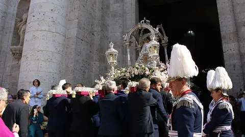 Procesión de la Virgen de San Lorenzo en Valladolid (15/15) | Valladolid Plural