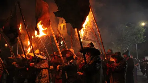 Procesión cívica de El Vítor en Mayorga 2023 (08/16) | Valladolid Plural