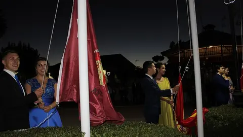 Pasacalles y pregón de las Fiestas de la Virgen del Rosario de Mojados (03/16) | Valladolid Plural