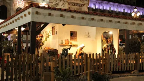 Encendido de la iluminación navideña en Valladolid (10/12) | Valladolid Plural