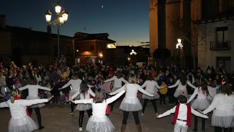 Llegada de Papa Noel y encendido de luces de Navidad de Cigales (02/11)