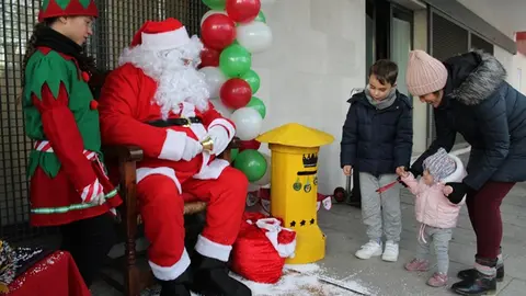 Recepción de Papá Noel y exhibición deportiva en La Cistérniga (05/13) | Valladolid Plural