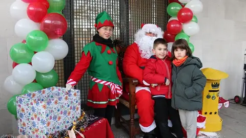 Recepción de Papá Noel y exhibición deportiva en La Cistérniga (03/13) | Valladolid Plural