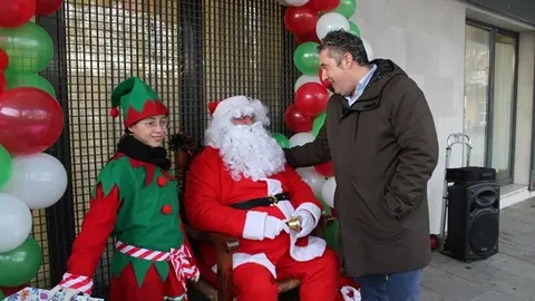 Recepción de Papá Noel y exhibición deportiva en La Cistérniga (06/13) | Valladolid Plural