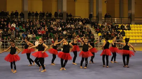 Recepción de Papá Noel y exhibición deportiva en La Cistérniga (09/13) | Valladolid Plural