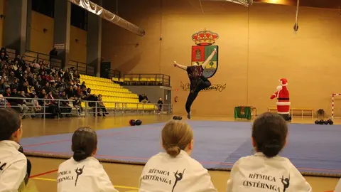 Recepción de Papá Noel y exhibición deportiva en La Cistérniga (11/13) | Valladolid Plural