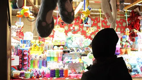 Inauguración del Mercado de la Navidad en Medina de Rioseco (06/13)