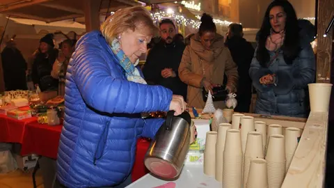 Inauguración del Mercado de la Navidad en Medina de Rioseco (11/13)