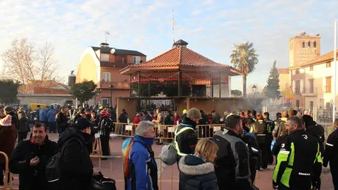 Llegada de Pingüinos y exhibición de Freestyle MX de Mojados (10/16)