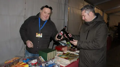 Inauguración de la I Feria del Coleccionismo de La Cistérniga (04/14)