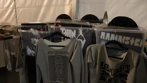 Inauguración de la I Feria del Coleccionismo de La Cistérniga (14/14)