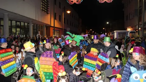 Desfile de Carnaval en Santovenia de Pisuerga (06/15) | Valladolid Plural