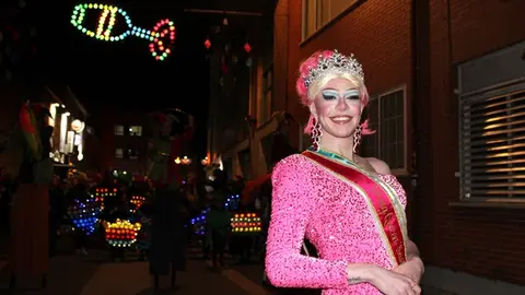 Desfile de Carnaval en Santovenia de Pisuerga (09/15) | Valladolid Plural