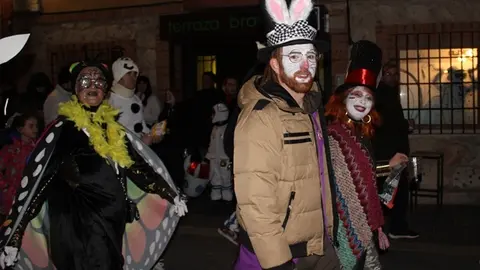 Desfile de Carnaval en Santovenia de Pisuerga (10/15) | Valladolid Plural