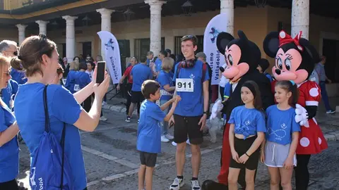 V Marcha Solidaria por el Autismo en Tordesillas (01/14) | Valladolid Plural